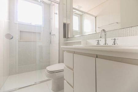 Apartamento à venda com 228m², 4 quartos e 4 vagasBanheiro Suíte 3
