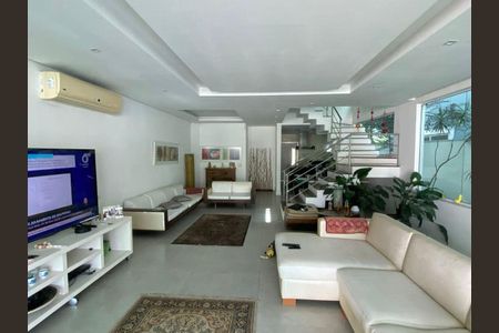 Casa de Condomínio à venda com 3 quartos, 261m² em Barra da Tijuca, Rio de Janeiro
