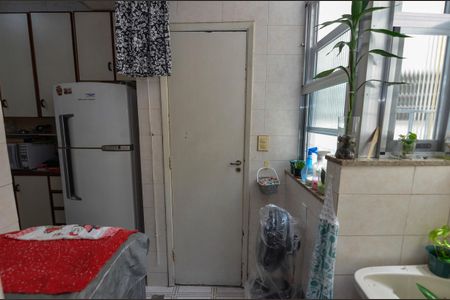 Apartamento à venda com 85m², 3 quartos e sem vagaÁrea de Serviço