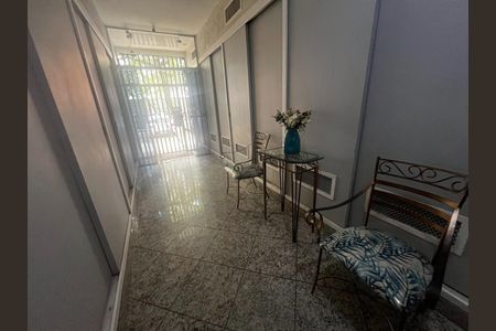Apartamento à venda com 85m², 3 quartos e sem vagaHall