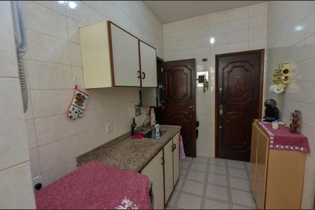 Apartamento à venda com 85m², 3 quartos e sem vagaCozinha