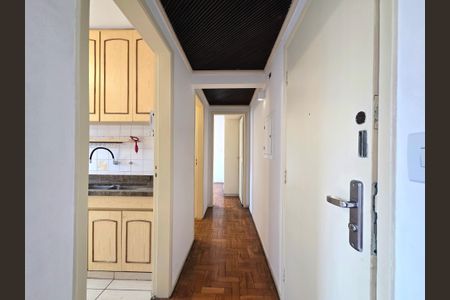 Corredor de apartamento para alugar com 1 quarto, 40m² em Itaim Bibi, São Paulo