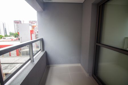 Studio para alugar com 30m², 1 quarto e sem vaga Studio para alugar com 30m², 1 quarto e sem vagaTerraço