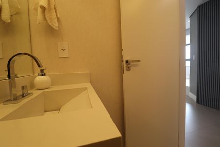 Apartamento à venda com 105m², 2 quartos e 2 vagasLavabo