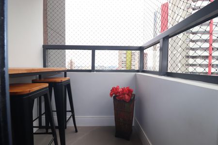 Apartamento à venda com 105m², 2 quartos e 2 vagasVaranda Quarto 2 suíte