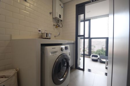 Apartamento à venda com 105m², 2 quartos e 2 vagasÁrea de Serviço