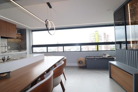 Apartamento à venda com 105m², 2 quartos e 2 vagasVaranda gourmet
