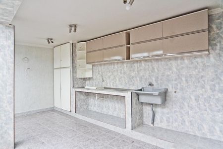 Casa para alugar com 80m², 2 quartos e sem vagaÁrea de Serviço