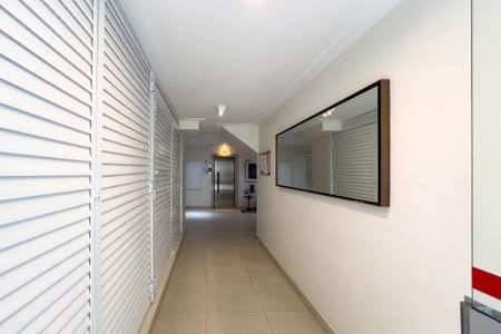 Apartamento para alugar com 88m², 2 quartos e 1 vagaEntrada