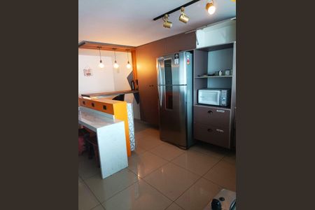 Cozinha  de kitnet/studio para alugar com 1 quarto, 30m² em Centro, Curitiba
