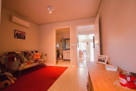 Sala  de casa de condomínio para alugar com 5 quartos, 375m² em Jardim Carvalho, Porto Alegre