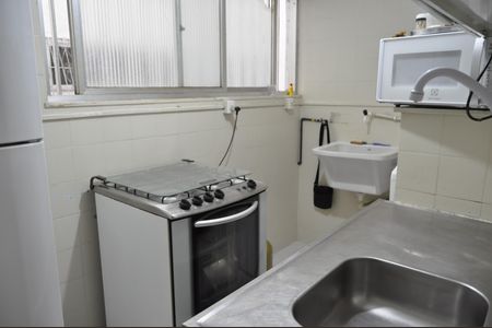 Apartamento à venda com 2 quartos, 38m² em Inhaúma, Rio de Janeiro