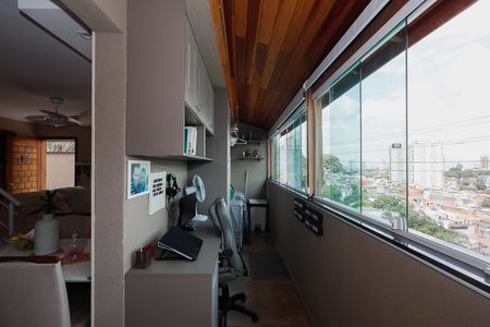 Casa de condomínio à venda com 54m², 2 quartos e 2 vagasÁrea de Serviço / Escritório 