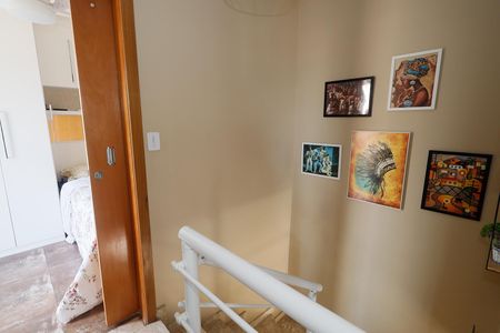 Casa de condomínio à venda com 54m², 2 quartos e 2 vagasHall