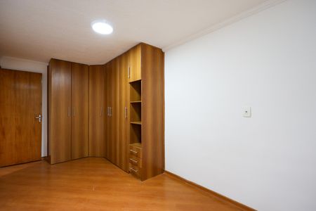 Quarto 1 de apartamento para alugar com 3 quartos, 70m² em Jardim Umarizal, São Paulo