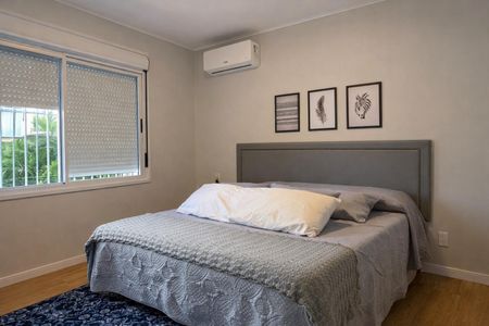 Quarto 1 de apartamento para alugar com 2 quartos, 83m² em Rio Branco, Porto Alegre