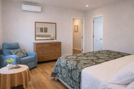 Quarto 2 de apartamento para alugar com 2 quartos, 83m² em Rio Branco, Porto Alegre