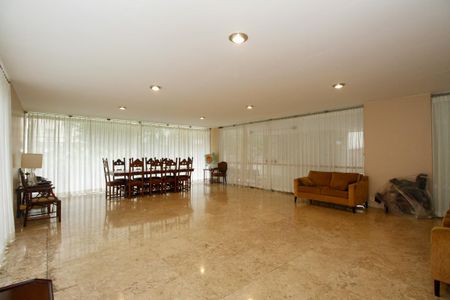 Apartamento para alugar com 110m², 3 quartos e 2 vagasÁrea Comum - Salão de Festas