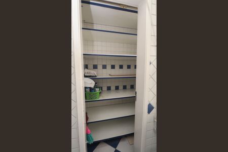 Apartamento à venda com 68m², 2 quartos e 2 vagasDespensa