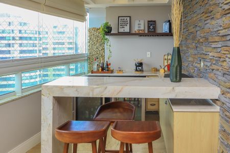 Apartamento para alugar com 207m², 4 quartos e 4 vagasSala 1