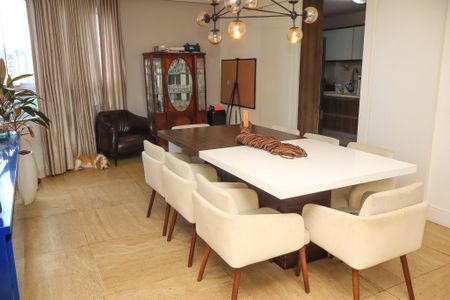 Apartamento para alugar com 207m², 4 quartos e 4 vagasSala de Jantar