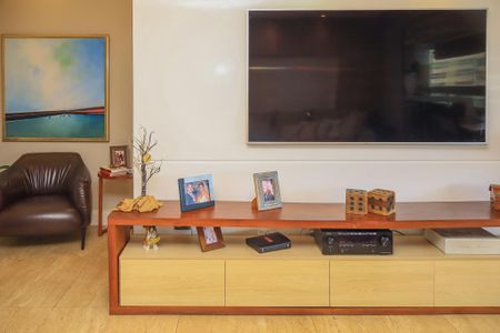 Apartamento para alugar com 207m², 4 quartos e 4 vagasSala 1