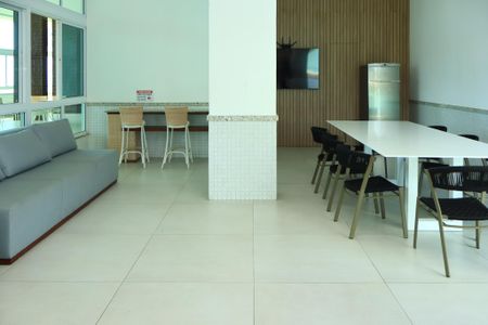 Apartamento para alugar com 207m², 4 quartos e 4 vagasÁrea comum - Salão de festas