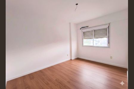 Apartamento para alugar com 104m², 3 quartos e 1 vaga Apartamento para alugar com 104m², 3 quartos e 1 vagaQuarto 2