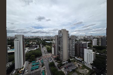 Apartamento à venda com 219m², 3 quartos e 4 vagasVista