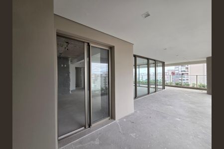 Apartamento à venda com 219m², 3 quartos e 4 vagasVaranda