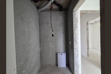 Apartamento à venda com 219m², 3 quartos e 4 vagasBanheiro da Suíte 2