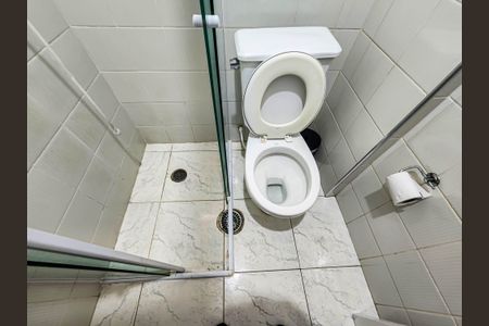 Banheiro de apartamento para alugar com 2 quartos, 77m² em Canto do Forte, Praia Grande