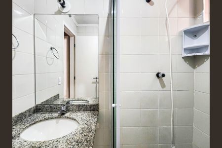 Apartamento para alugar com 77m², 2 quartos e 2 vagas Apartamento para alugar com 77m², 2 quartos e 2 vagasBanheiro