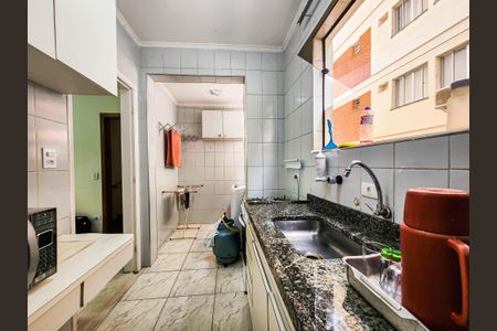 Apartamento para alugar com 77m², 2 quartos e 2 vagas Apartamento para alugar com 77m², 2 quartos e 2 vagasCozinha