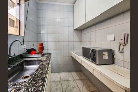 Apartamento para alugar com 77m², 2 quartos e 2 vagas Apartamento para alugar com 77m², 2 quartos e 2 vagasCozinha
