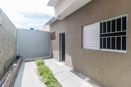 Casa para alugar com 90m², 2 quartos e 1 vagaEntrada