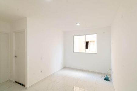 Sala de apartamento para alugar com 2 quartos, 40m² em Campo Grande, Rio de Janeiro
