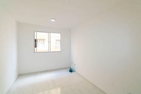 Sala de apartamento para alugar com 2 quartos, 40m² em Campo Grande, Rio de Janeiro