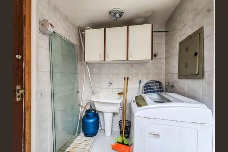 Apartamento para alugar com 86m², 2 quartos e 1 vagaÁrea de Serviço