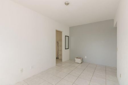 Sala  de apartamento para alugar com 1 quarto, 55m² em Partenon, Porto Alegre