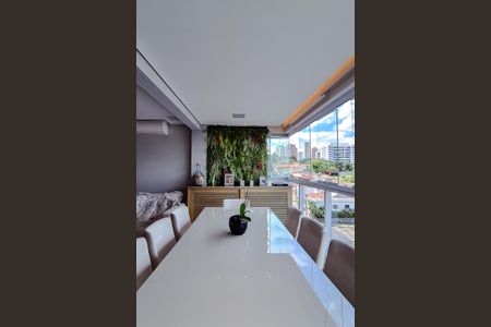 Apartamento à venda com 72m², 2 quartos e 2 vagasVaranda da Sala