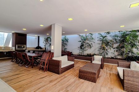 Apartamento à venda com 72m², 2 quartos e 2 vagasÁrea comum - Churrasqueira