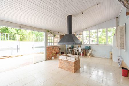 Casa à venda com 160m², 3 quartos e 2 vagas