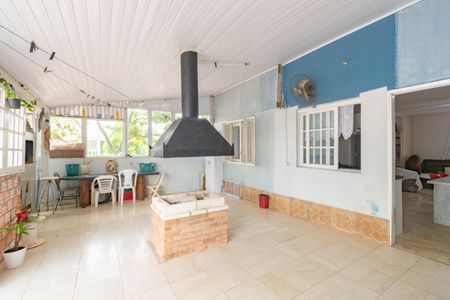 Casa à venda com 160m², 3 quartos e 2 vagas