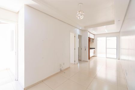 Casa de condomínio à venda com 70m², 3 quartos e 2 vagas