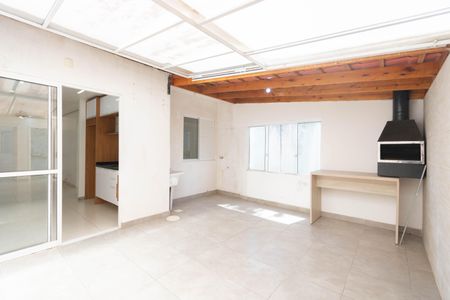 Casa de condomínio à venda com 70m², 3 quartos e 2 vagas