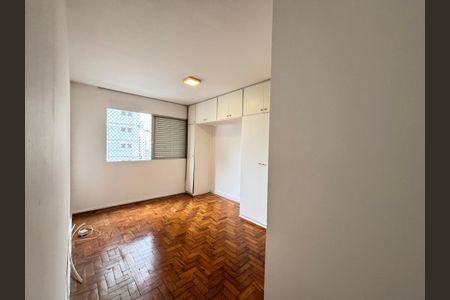 Apartamento para alugar com 90m², 3 quartos e 1 vagaQuarto 2