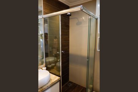 Apartamento à venda com 62m², 2 quartos e 1 vaga Apartamento à venda com 62m², 2 quartos e 1 vagaBanheiro