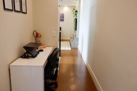 Apartamento à venda com 62m², 2 quartos e 1 vaga Apartamento à venda com 62m², 2 quartos e 1 vagaEscritório