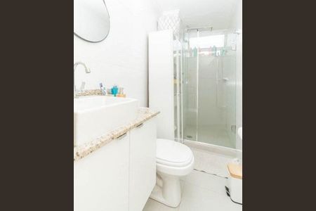 Apartamento para alugar com 68m², 2 quartos e 1 vagaBanheiro 